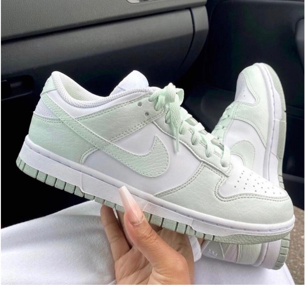 Nike Dunk Low “White Mint” Size 7 women 5.5 Mens